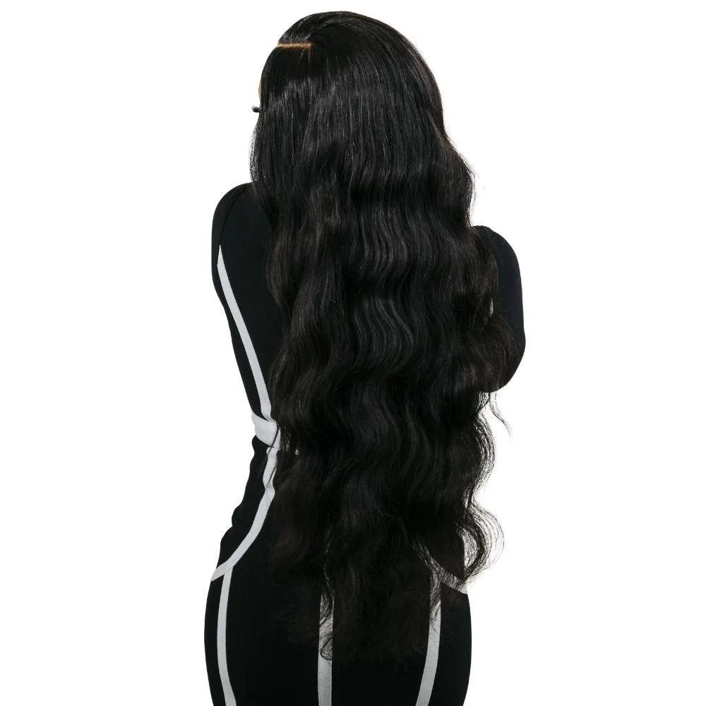Body Wave 13x6 HD Lace Front 100 % Human Hair Invisible Hairline Wig - Image 3