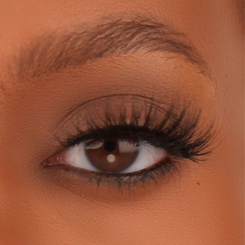 Chloe 3D Mink Lashes - Image 4