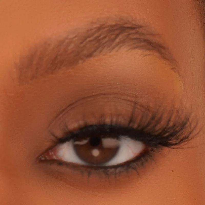 Claire 3D Mink Lashes - Image 4